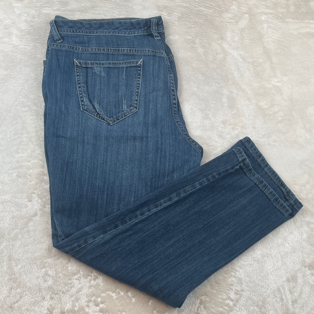 a.n.a Straight Leg Medium Blue Denim Jeans
